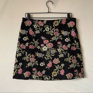 LOFT A-line mini skirt with floral pattern and slit in back